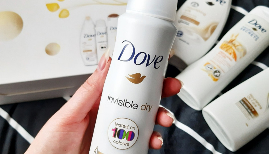 Dove - Antyperspirant w sprayu, Invisible Dry.