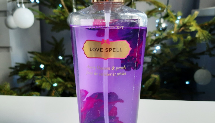 Victoria's Secret - Mgiełka do ciała, Love Spell.