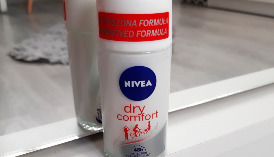 Nivea - Antyperspirant w kulce, Dry Comfort.