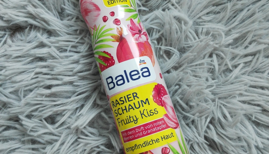 Pianka do golenia Fruity Kiss z Balea.