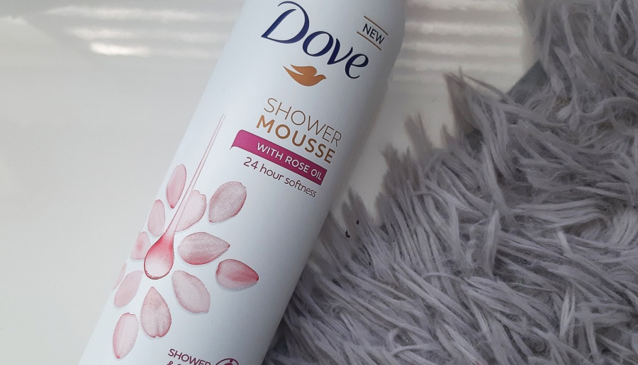 Dove - Shower mousse, Pianka do golenia i pod prysznic