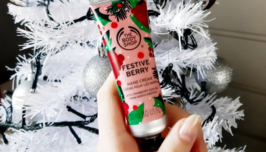 The Body Shop - Krem do rąk, Festive berry.