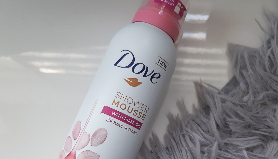 Dove - Shower mousse, Pianka do golenia i pod prysznic, Rose oil