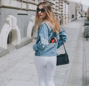 WHITE PANTS AND DENIM JACET