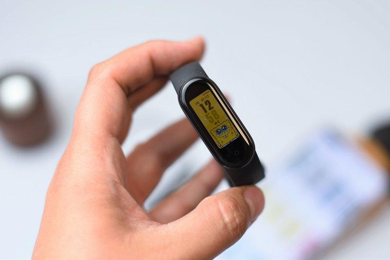 Xiaomi Mi Band doczeka się funkcji, której nikt się nie spodziewał - Instalki.pl