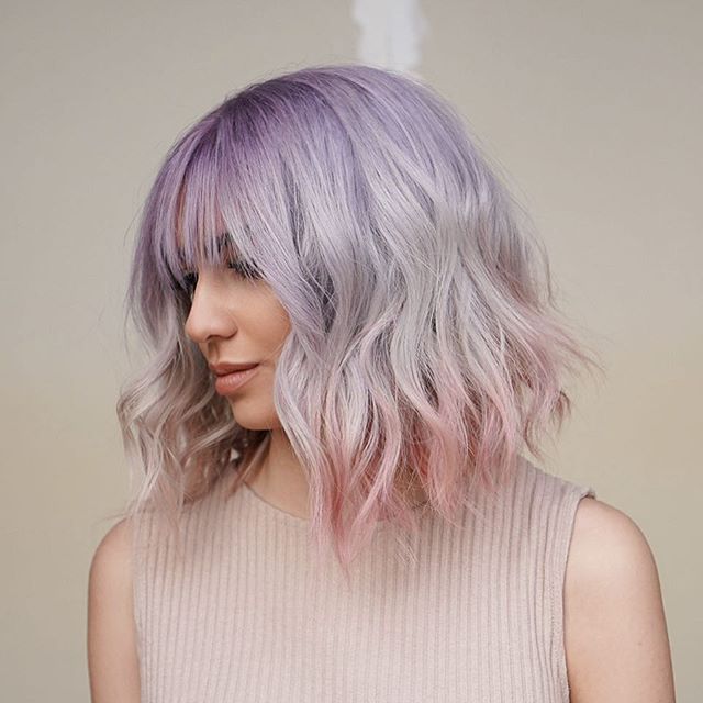Modna koloryzacja 2019: Włosy w odcieniu Millenial Purple – nowy trend na Instagramie - Glamour.pl