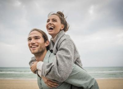 Rząd chce wprowadzić podatek dla bezdzietnych! Czy bykowe wejdzie w życie? - Glamour.pl