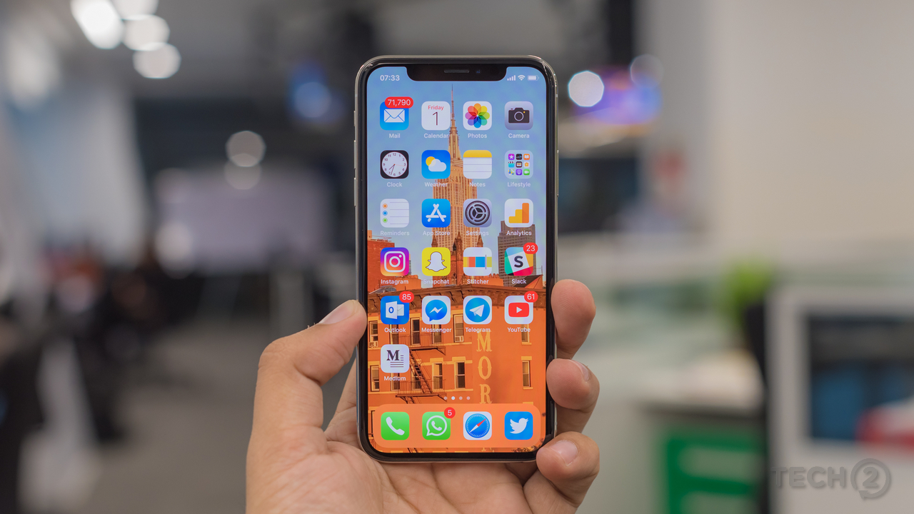 IPHONE X NAJLEPIEJ SPRZEDAJĄCYM SIĘ SMARTFONEM TEGO ROKU!