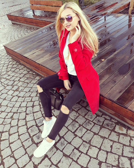 ASFASHION: RED COAT