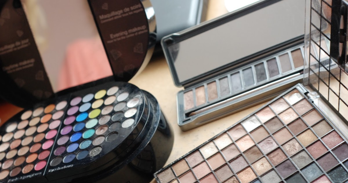 Twoja przyszłość zaczyna się dzisiaj!: lookbook do czerwonych szpilek