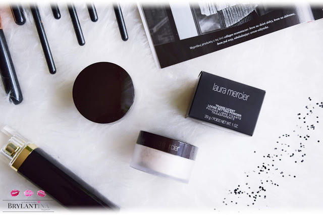 Blog Brylantina: Transparentny puder utrwalający makijaż | Translucent Loose Setting Powder | Laura Mercier