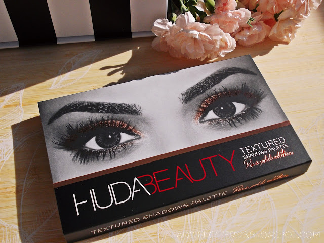 Recenzja: Huda Beauty, Textured Shadows Palette Rose Gold Edition, paleta cieni do powiek. | Lifestyle by Ladyflower.