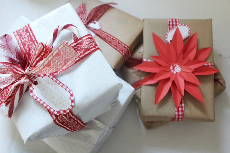 Carolyn Dolly: DIY GIFT WRAPPING