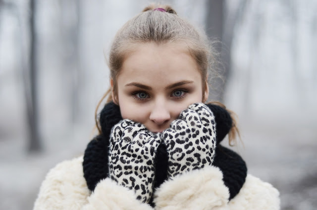 Chwał Gabriela: Black