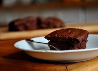 Brownie z czerwonej fasoli czyli fit ciasto czekoladowe - czynnikipierwsze