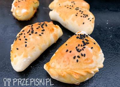 Pierożki Kebabowe z Czarnuszką