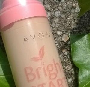                     GydziulaBeauty : Coś lekkiego czyli Bright Start Avon Fresh Look Foundation -podkład rozświetlająco wygładzający .