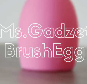 uroda dramatycznie.: MS.GADŻET: BrushEgg - silikonowe jajeczko do czyszczenia pędzli.