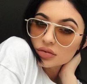 S A R A    L E Ś N I A K :  Make Up like Kylie Jenner?