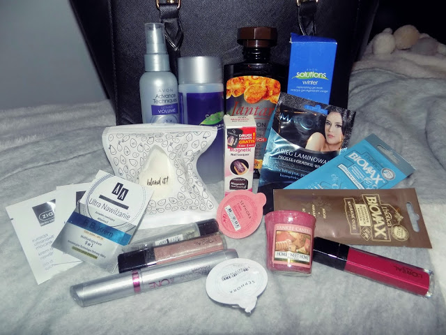 Flare - beauty and me.: My first GIVEAWAY!
