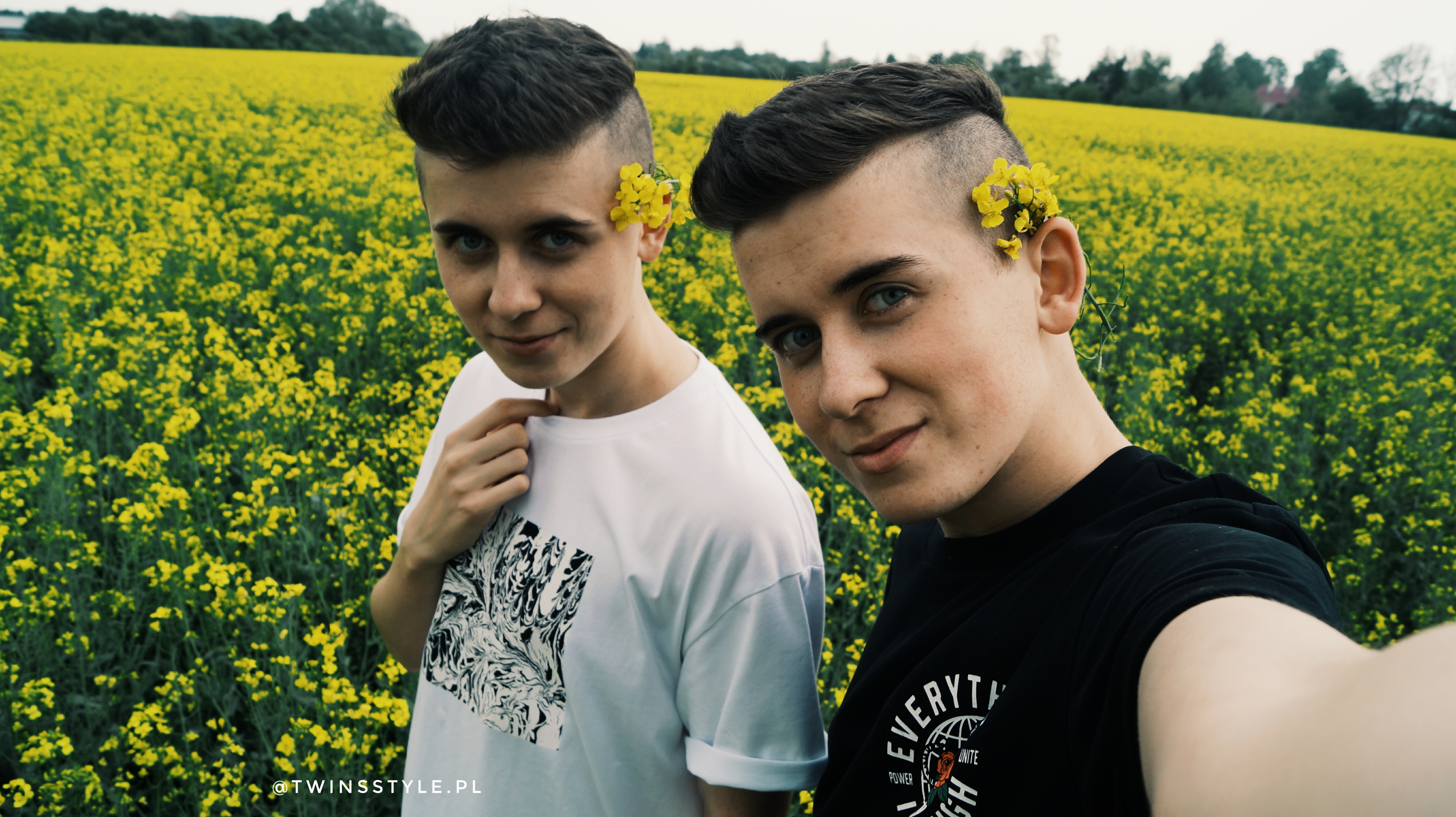 yellow. – Twins Style