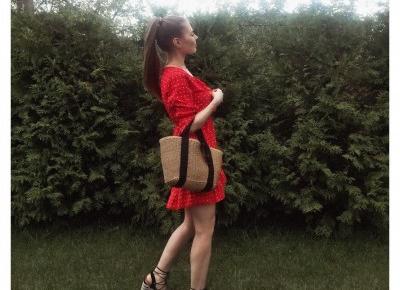 I am Allexandra: Red dress