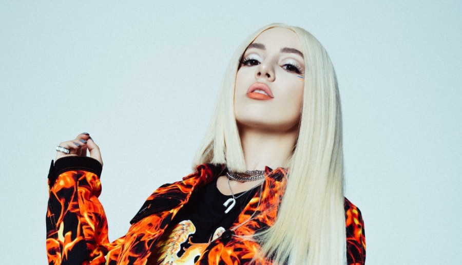 Ava Max publikuje nowe piosenki! Czyżby album byłby coraz bliżej???