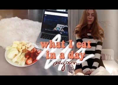 co jem w ciągu dnia? // vegan foodbook 