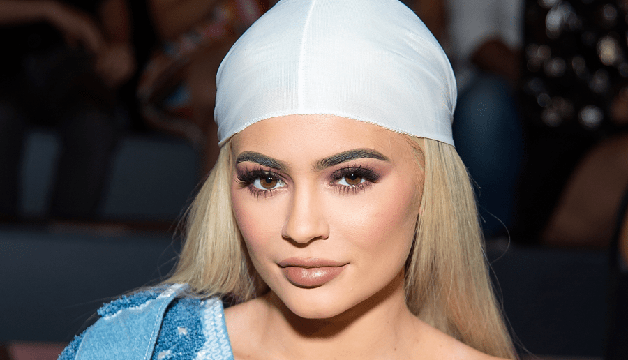 MŁODA POLSKA INFLUENCERKA MIESZKA TUŻ OBOK KYLIE JENNER I BAWI SIĘ Z NIĄ NA TEJ SAMEJ IMPREZIE W LAS VEGAS!