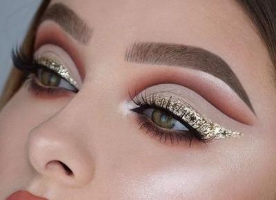 PRZEPIS NA PIĘKNE BRWI W 5 KROKACH