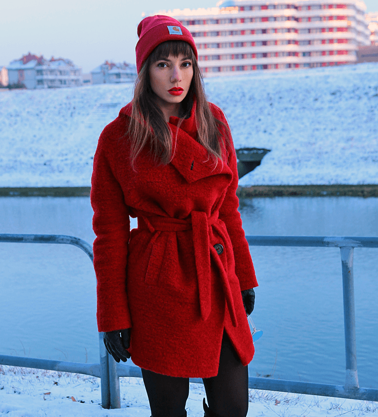 Jointy&Croissanty: red wool trench coat