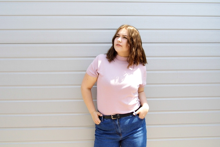 JULALULA: BLUE JEANS || PINK T-SHIRT