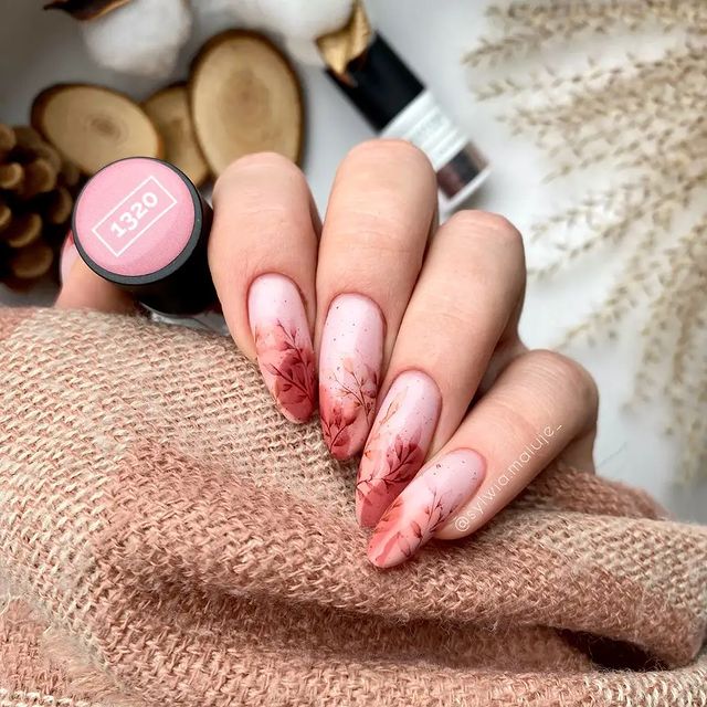 Autumn nails inspiration 🤎