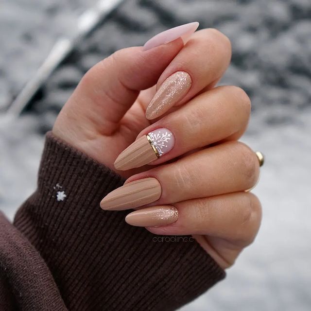 Nude nails inspo 💅