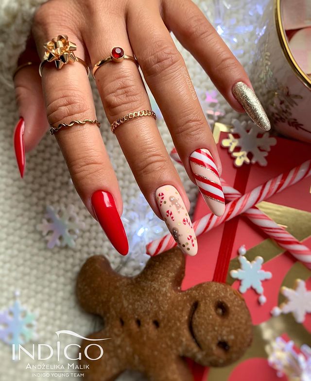 Christmas nails inspo ❤️