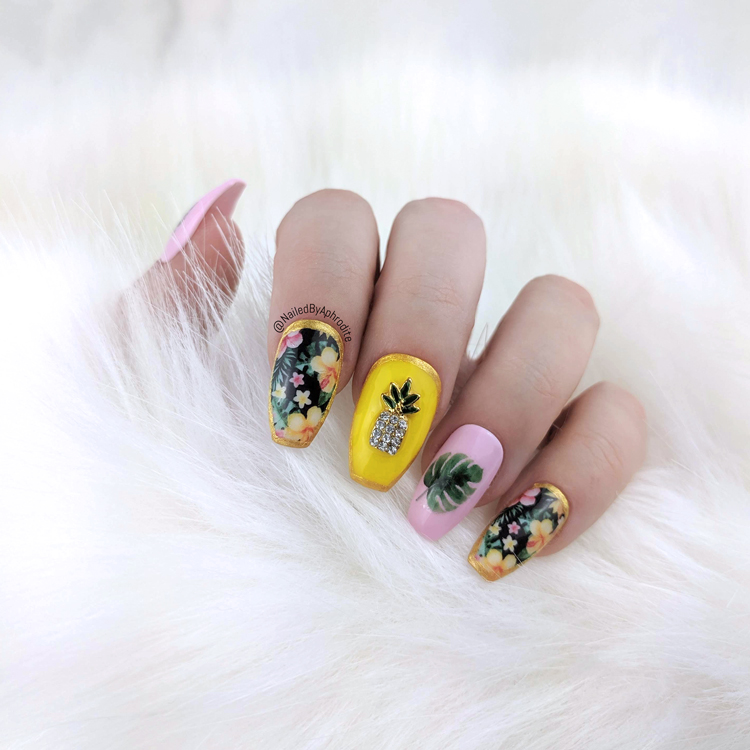 Exotic plants nails ❤