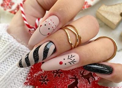 Christmas nails inspo ❤️