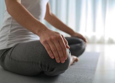 Ćwiczenia na bóle menstruacyjne.