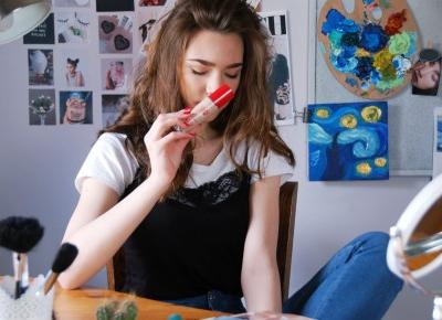 julia brzezińska: Minimalist Makeup Collection - seksownie bez wysiłku