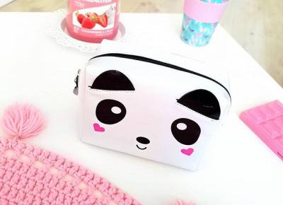 Kosmetyczka z motywem pandy - Sinsay