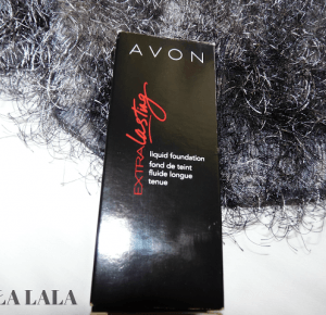 mała lala: Podkład Exstralasting Liquid Foundation SPF 12 AVON #recenzja