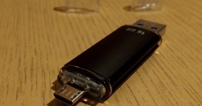 Test: Pendrive Hama Laeta Twin 16 GB OTG z Biedronki