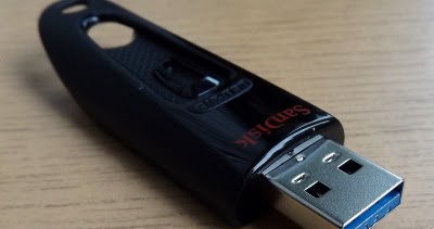 Test: Pendrive USB 3.0 SanDisk Ultra 32 GB z Biedronki