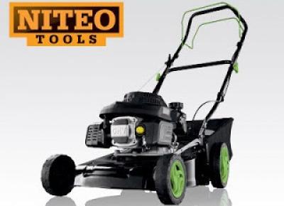 Samobieżna kosiarka spalinowa Niteo Tools z Biedronki
