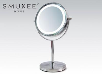 Lusterko LED Smukee z Biedronki