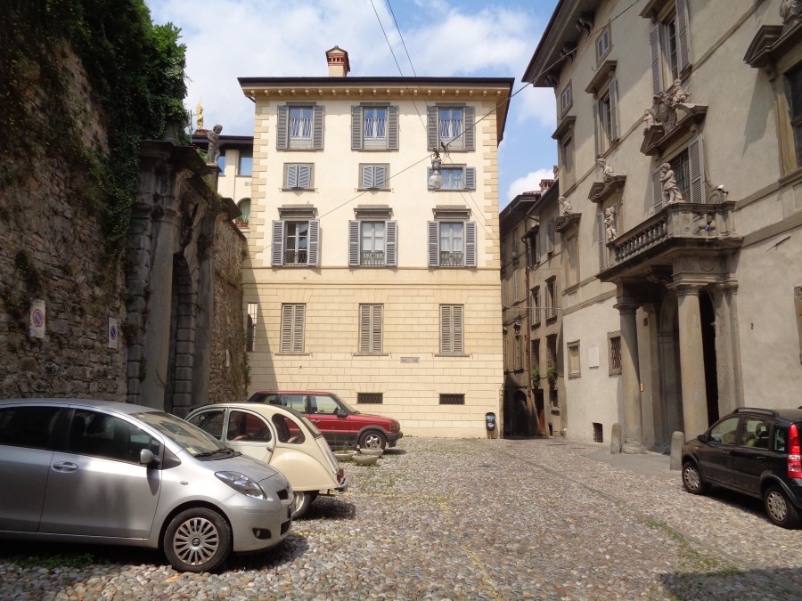 Reszta Polski i świata : Fantastyczne Miasto Górne w Bergamo