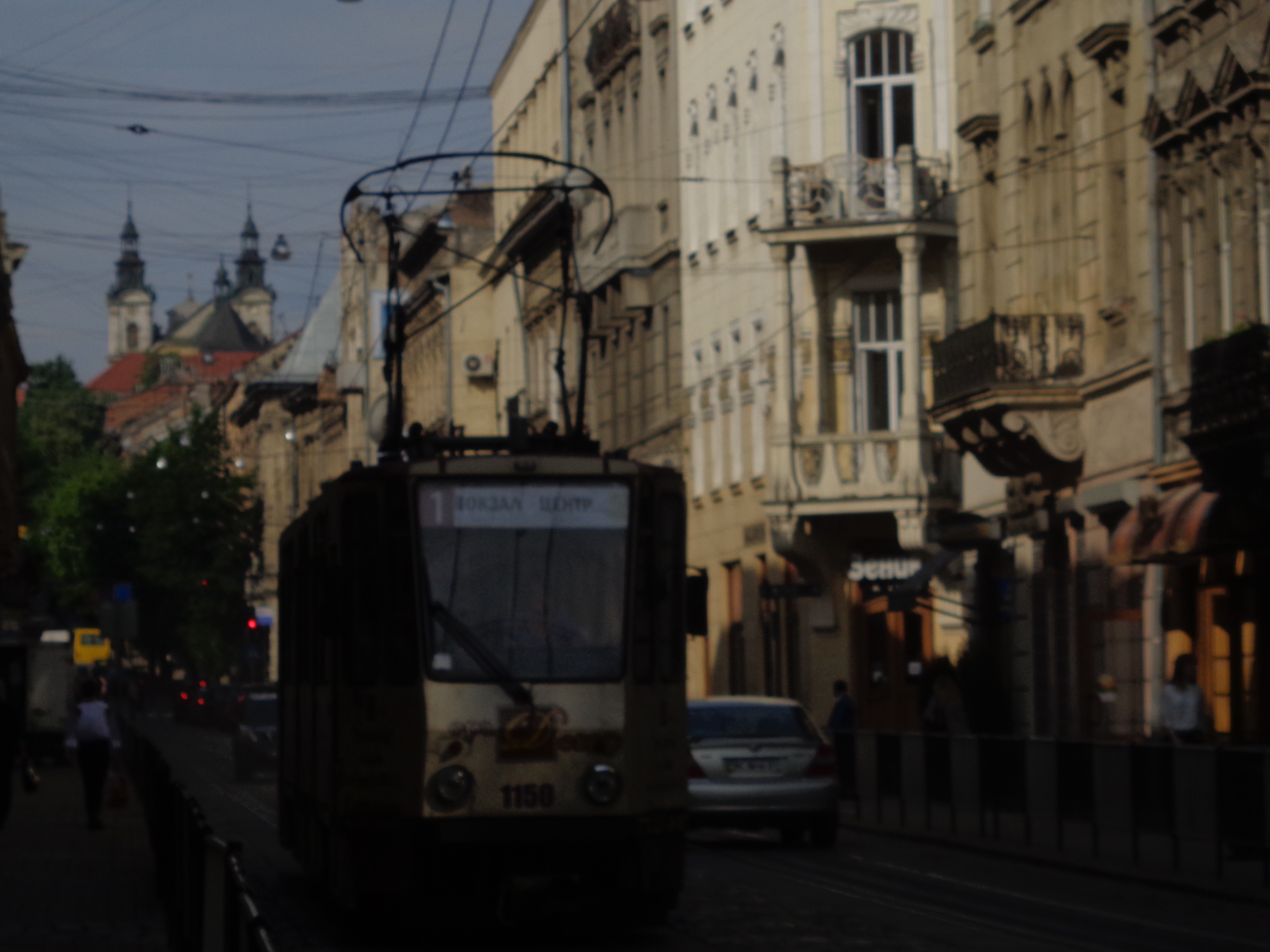 Reszta Polski i świata : Lwów - szok poznawczy ! Pierwsza część spaceru.