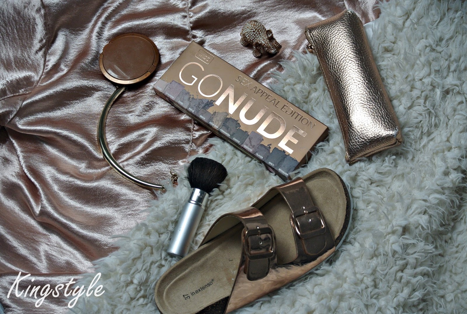 79ღ. Review Of Palette of Shadows & Bronzing Powder & Creams 