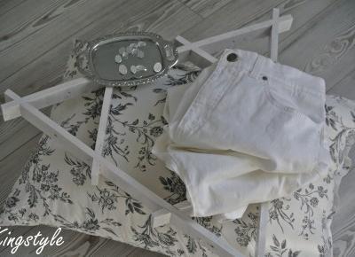 83á¦. Summer's Idea On Cute White Shorts