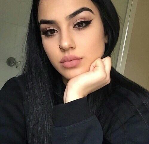 Po co jest makijaż?